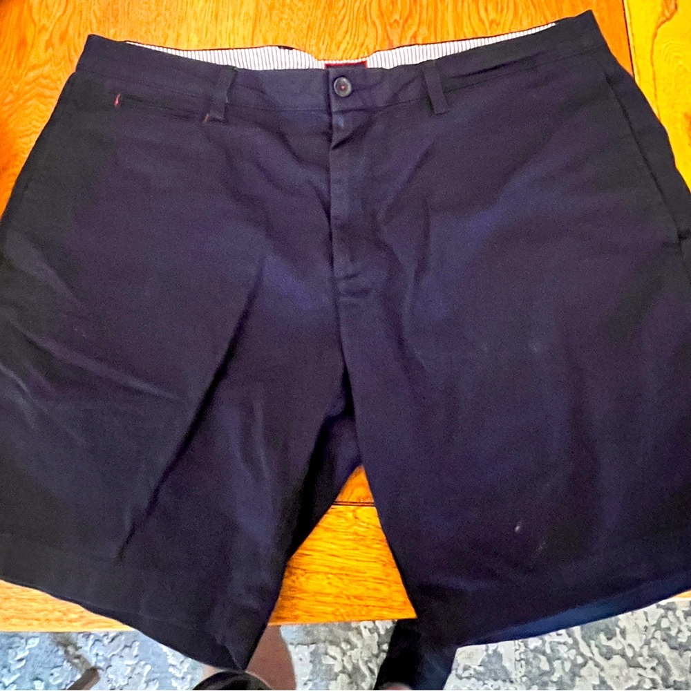 Men’s Navy Shorts. Untuckit